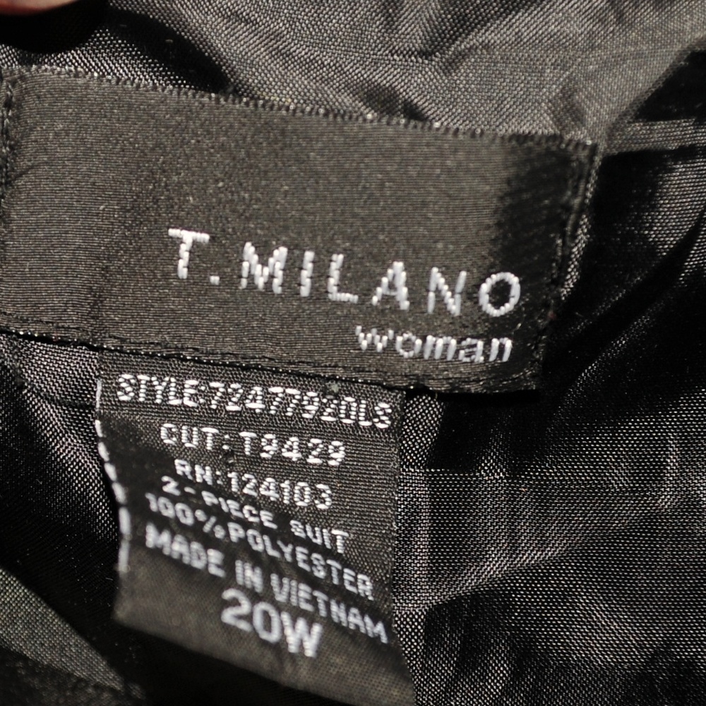 T. Milano Black Python Print Jacket 20w 2227 - image 4